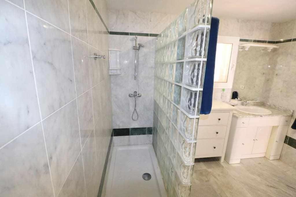 Dinastia B403 By Tenerife Rental & Sales Лос Кристианос Экстерьер фото