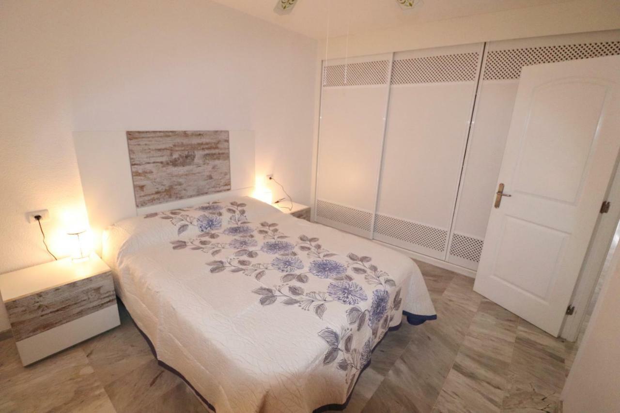 Dinastia B403 By Tenerife Rental & Sales Лос Кристианос Экстерьер фото